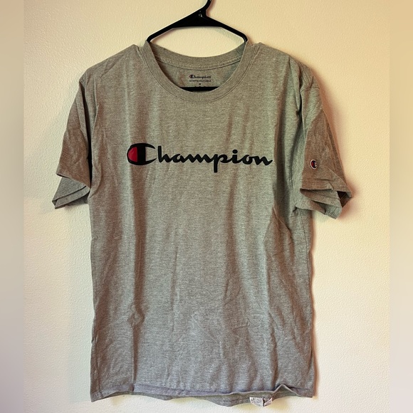 Mens Champion Tshirt - Picture 1 of 3